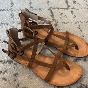 Strapped sandals